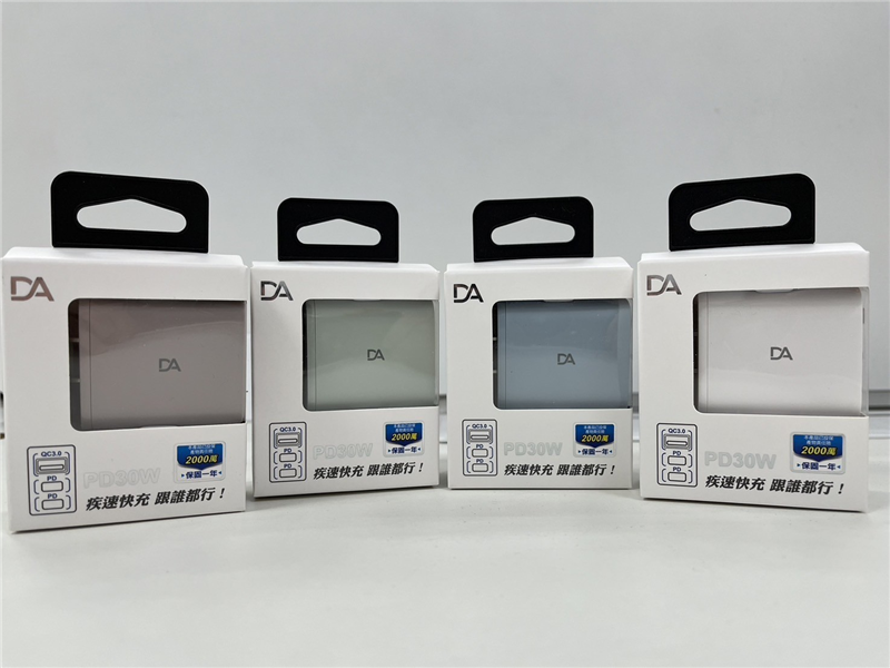 9 【DA】30W K27 三孔(雙PD+QC3.0) 充電器